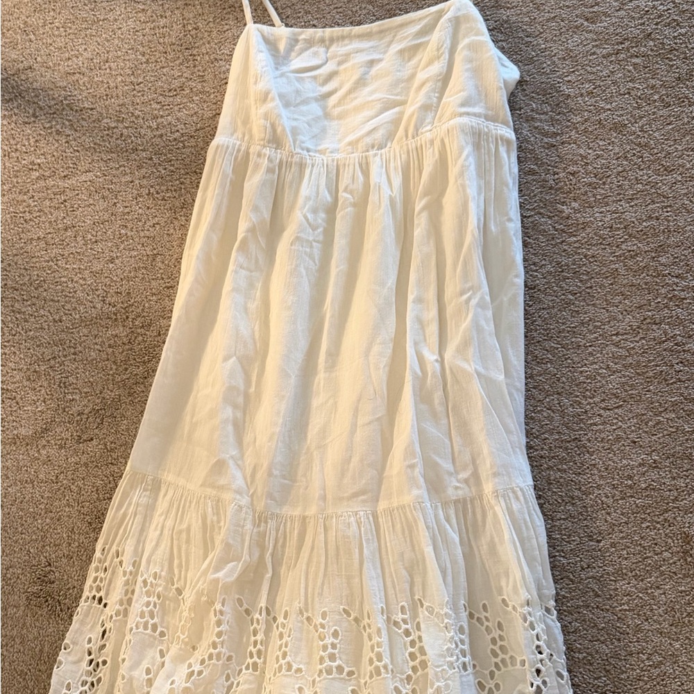 Old Navy White Sleeveless Dress